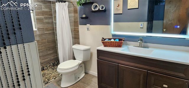 1555 Luna Vista Street, Colorado Springs, CO 80911