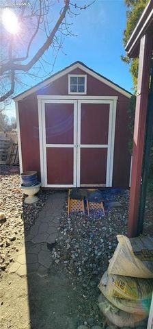 1555 Luna Vista Street, Colorado Springs, CO 80911