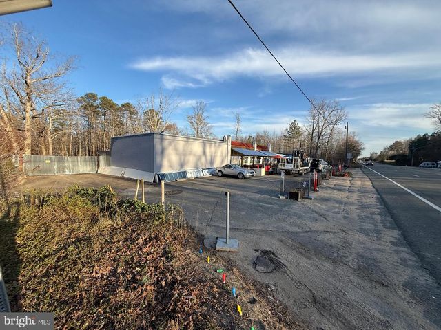 12439 US ROUTE 1 HWY, Woodford, VA 22580