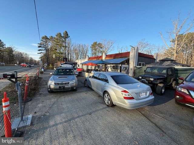 12439 US ROUTE 1 HWY, Woodford, VA 22580