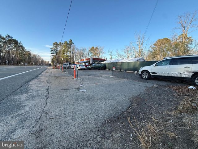 12439 US ROUTE 1 HWY, Woodford, VA 22580