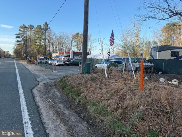 12439 US ROUTE 1 HWY, Woodford, VA 22580