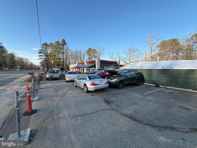 12439 US ROUTE 1 HWY, Woodford, VA 22580