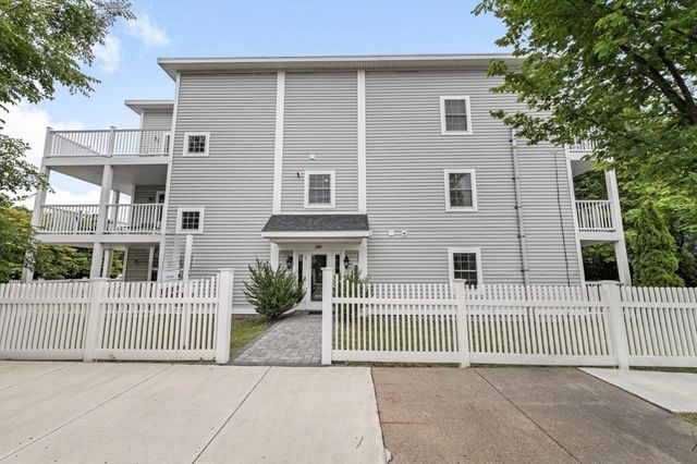 244 Main St 1, Medford, MA 02155