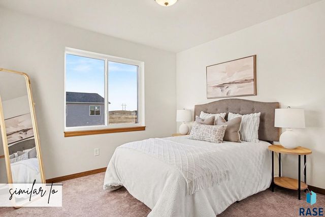 6205 S Ruby Jean Pl Place, Sioux Falls, SD 57108