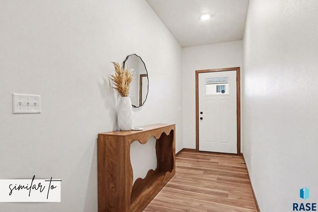 6205 S Ruby Jean Pl Place, Sioux Falls, SD 57108