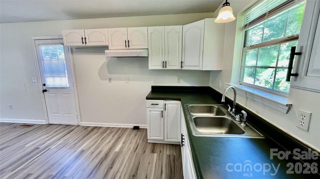 908 Green Street, Salisbury, NC 28144