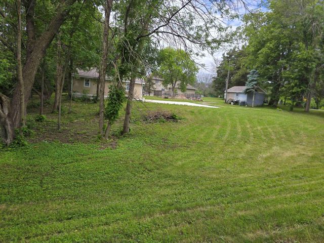 7749 Pioneer Road, Wyoming, MN 55092