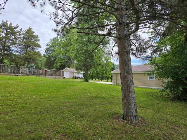 7749 Pioneer Road, Wyoming, MN 55092