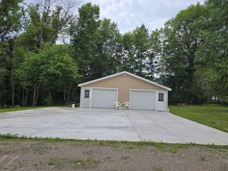 7749 Pioneer Road, Wyoming, MN 55092