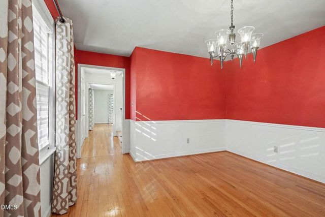 3704 Pembrook Place, Raleigh, NC 27612