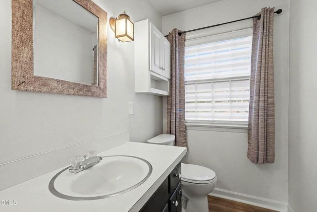 3704 Pembrook Place, Raleigh, NC 27612