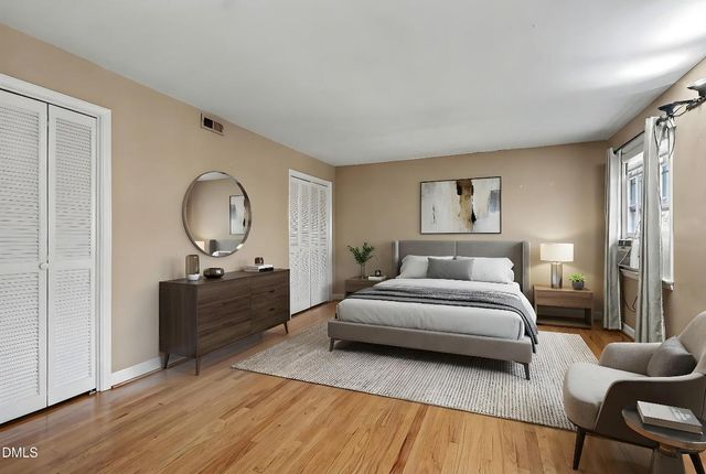 3704 Pembrook Place, Raleigh, NC 27612