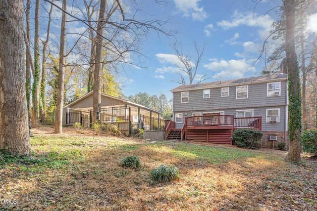 3704 Pembrook Place, Raleigh, NC 27612
