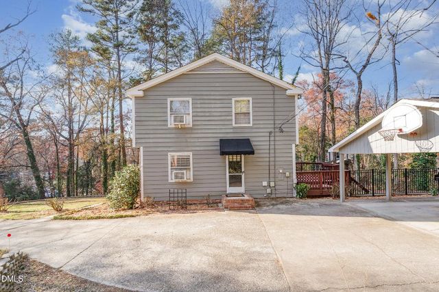 3704 Pembrook Place, Raleigh, NC 27612