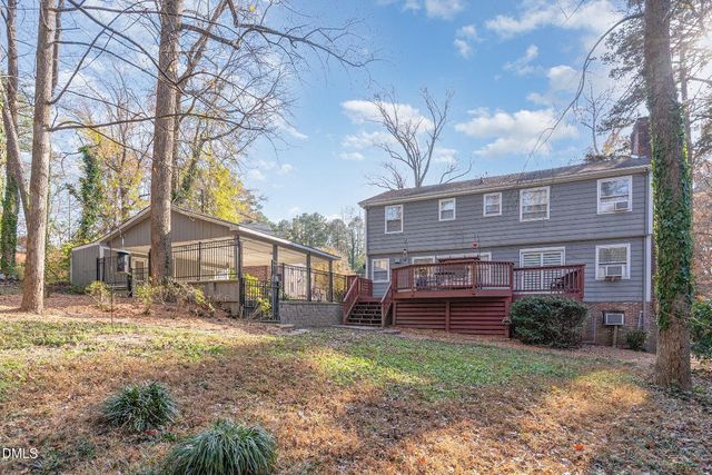 3704 Pembrook Place, Raleigh, NC 27612