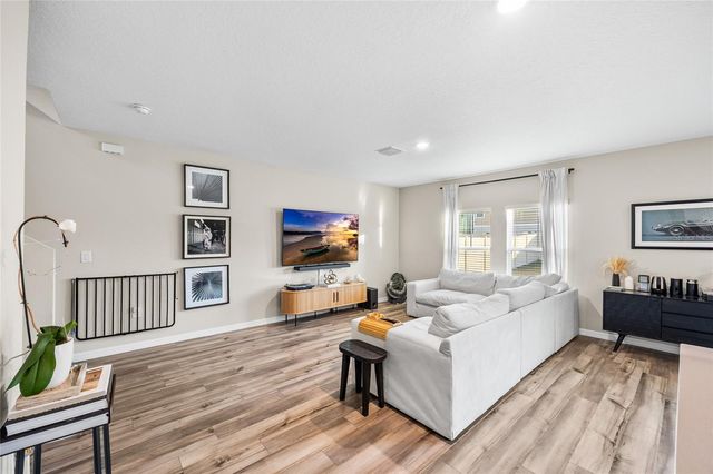 7798 PEACE LILY AVENUE, Wesley Chapel, FL 33545