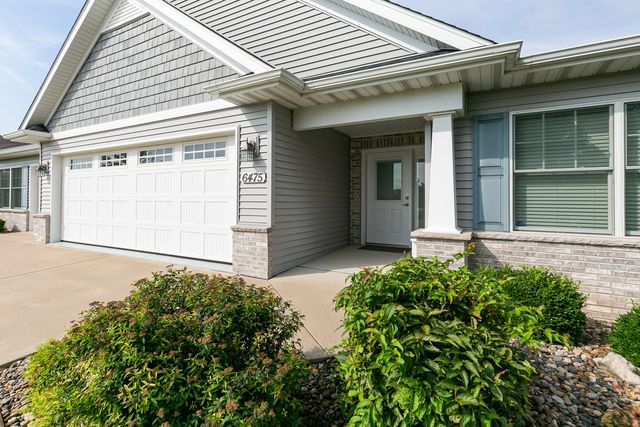 6475 Fairhaven Road, Davenport, IA 52807