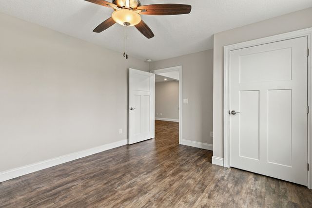 6475 Fairhaven Road, Davenport, IA 52807