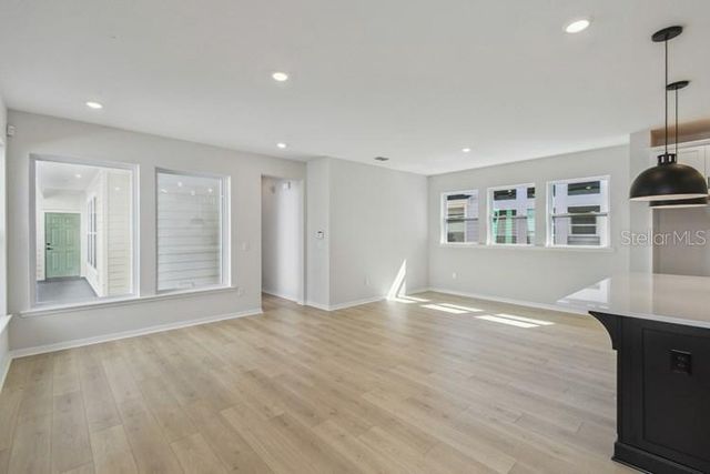 3077 VOYAGER AVENUE, St Cloud, FL 34771