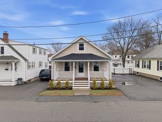 12 Riverside Court, Saugus, MA 01906