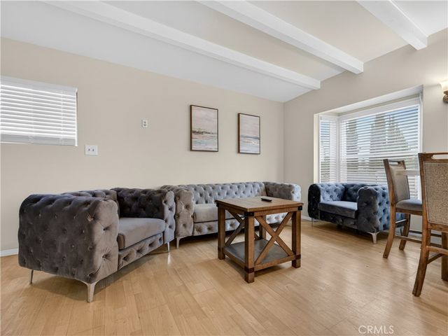 405 N Brighton, Burbank, CA 91506
