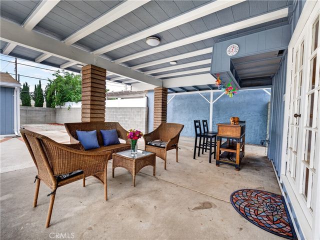 405 N Brighton, Burbank, CA 91506