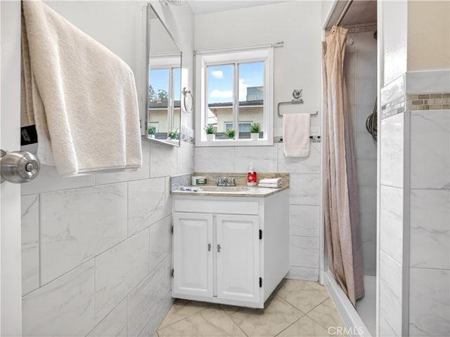 405 N Brighton, Burbank, CA 91506