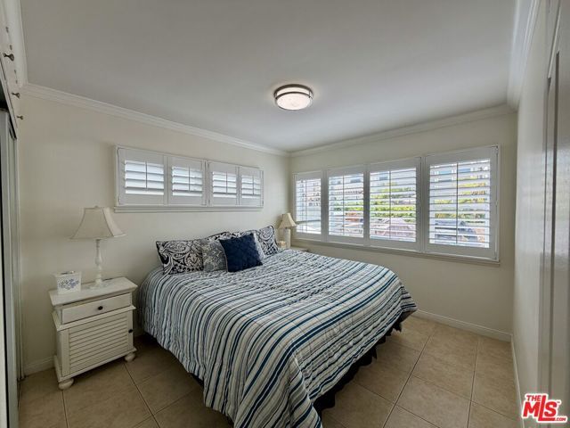 71 19th Street, Hermosa Beach, CA 90254