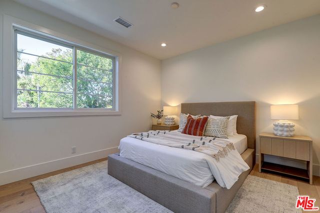 4226 East Boulevard, Los Angeles, CA 90066