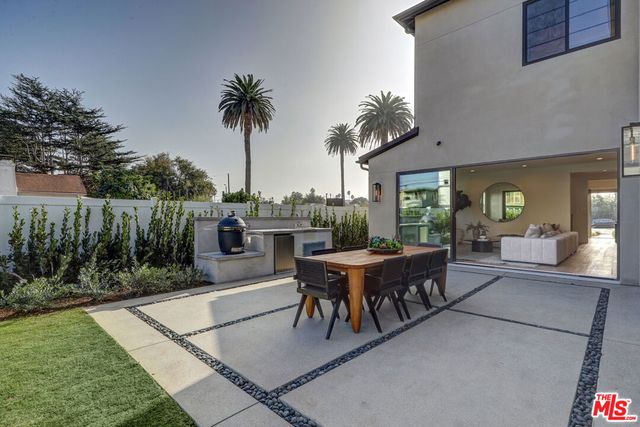 4226 East Boulevard, Los Angeles, CA 90066