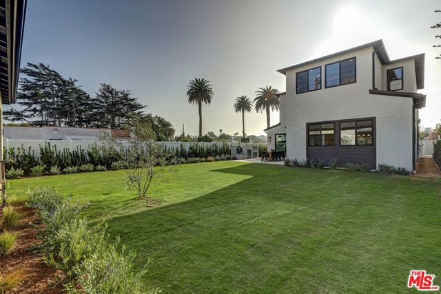 4226 East Boulevard, Los Angeles, CA 90066