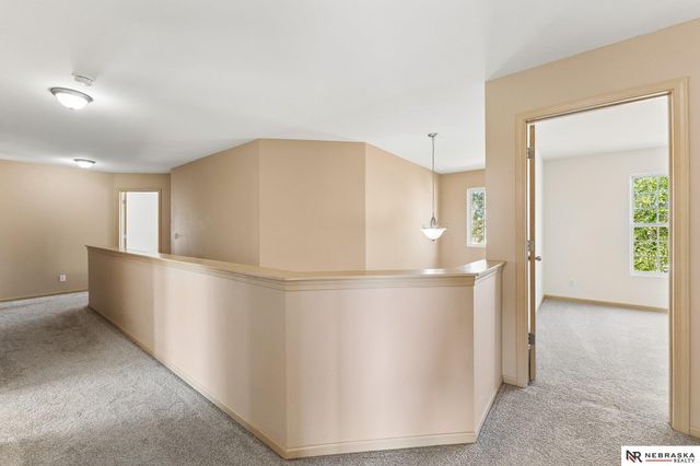 1809 Port Royal Circle, Papillion, NE 68046