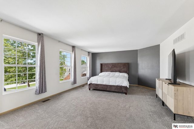 1809 Port Royal Circle, Papillion, NE 68046