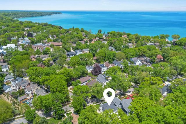 815 E Birch AVENUE, Whitefish Bay, WI 53217