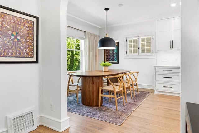 815 E Birch AVENUE, Whitefish Bay, WI 53217