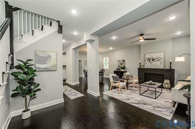2707 4th Ave, Richmond, VA 23222