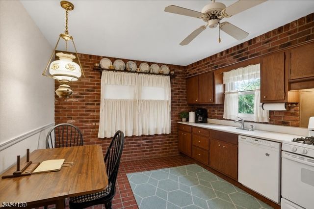 118 Pine Brook Rd, Montville Twp., NJ 07045