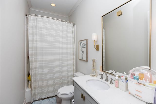 7353 N Eisworth Ave, Central, LA 70818