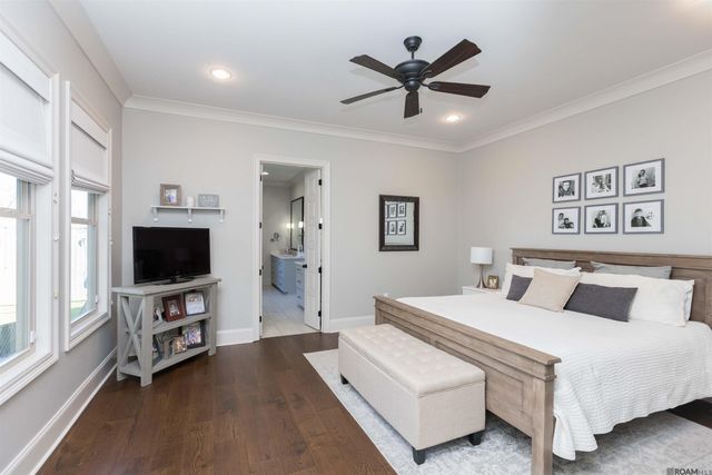 7353 N Eisworth Ave, Central, LA 70818