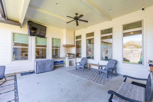 7353 N Eisworth Ave, Central, LA 70818