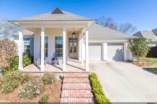 7353 N Eisworth Ave, Central, LA 70818