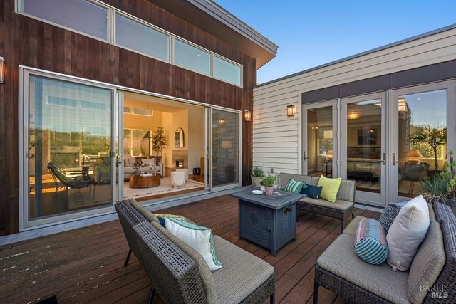 280 Long Acres Pl, Healdsburg, CA 95448