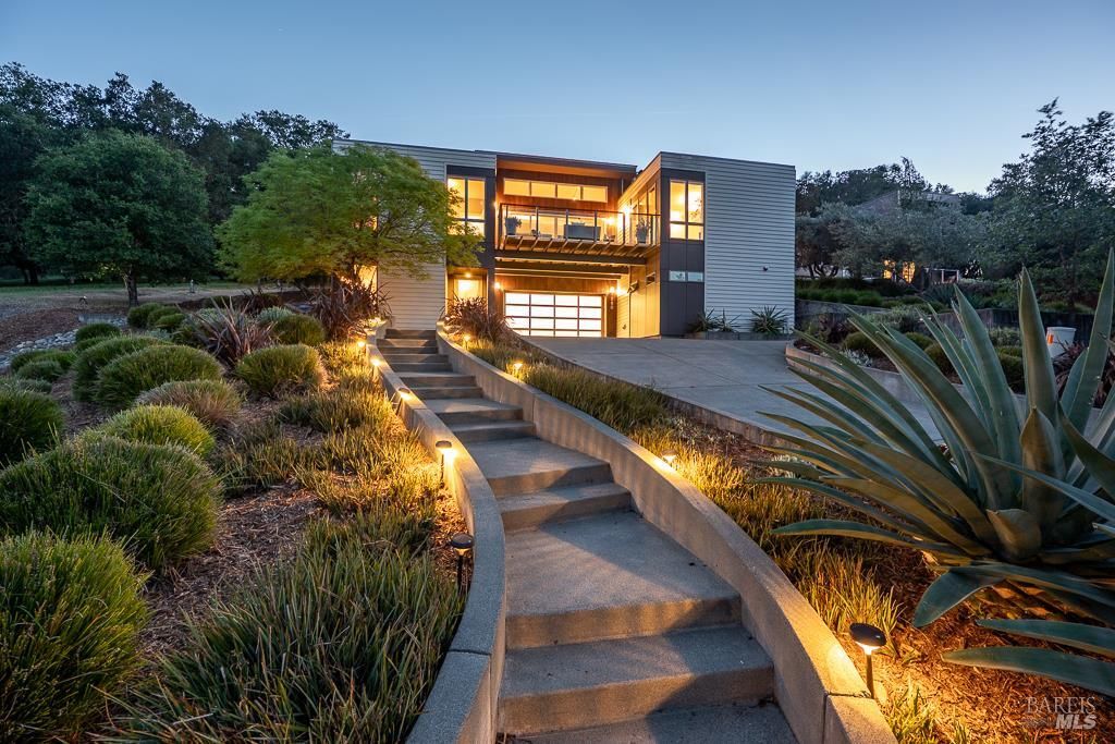 280 Long Acres Pl, Healdsburg, CA 95448