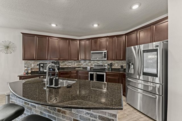 2241 SW Abalon Circle, Port St Lucie, FL 34953