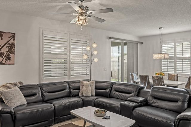 2241 SW Abalon Circle, Port St Lucie, FL 34953