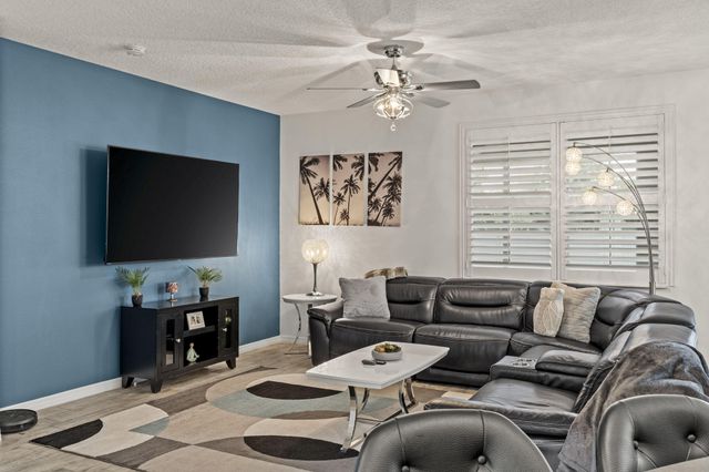 2241 SW Abalon Circle, Port St Lucie, FL 34953