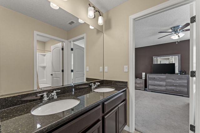 2241 SW Abalon Circle, Port St Lucie, FL 34953