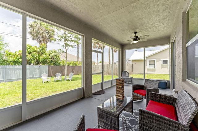 2241 SW Abalon Circle, Port St Lucie, FL 34953