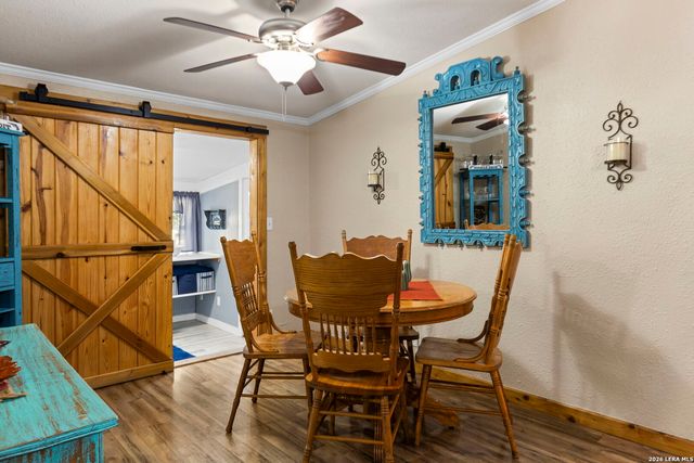 390 Galveston St, Bandera, TX 78003